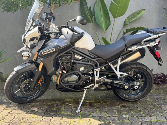 TRIUMPH TIGER EXPLORER 